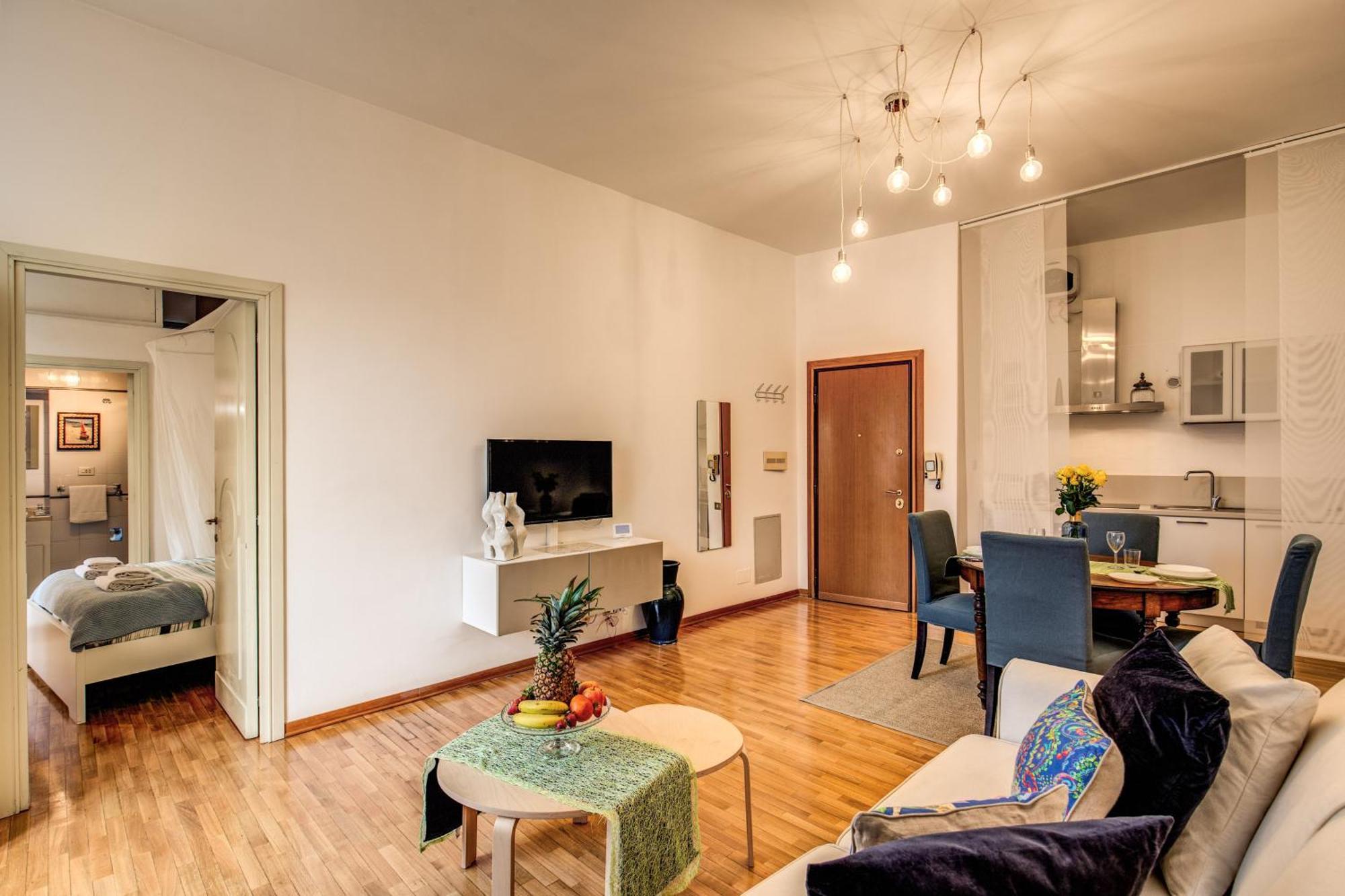 Elegant Apartment Behind The Colosseum Roma Exterior foto