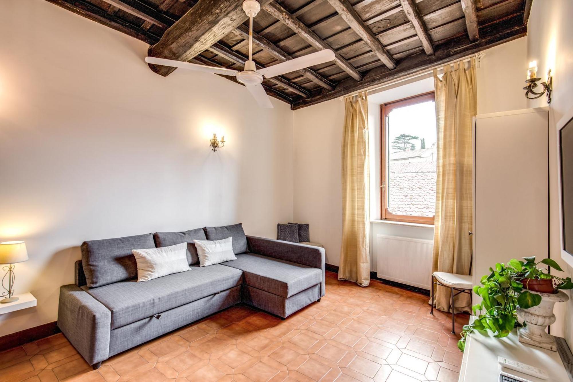 Elegant Apartment Behind The Colosseum Roma Exterior foto